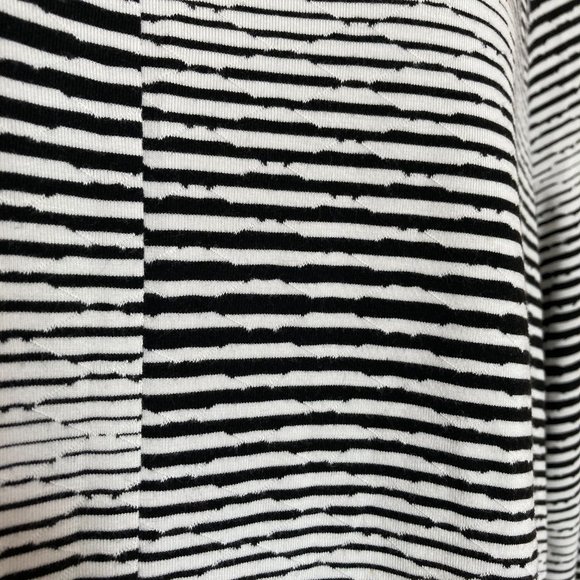 Habitat Clothes To Live In Tunic Pullover Top Striped Abstract Long Sleeve Sz M - Picture 8 of 8